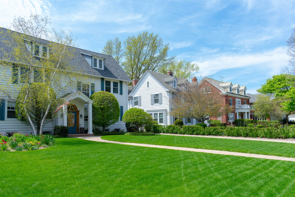 20 Ideas to Improve Your Curb Appeal: Tips for Successful Home Staging 7 curb appeal