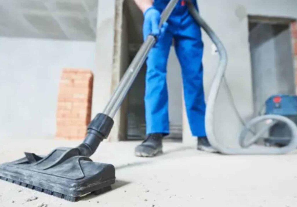 From Dust to Shine: A Guide to Post Construction Cleaning and Dust Removal 9 what do most cleaners chrage per hour?